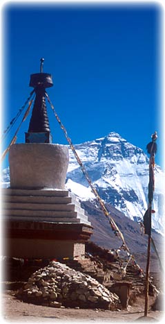 Chomolungma (Everest) from Rongbuk
